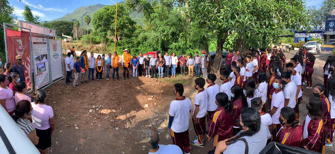 Arranca Cicaeg construcción de puente vehicular en Quechultenango