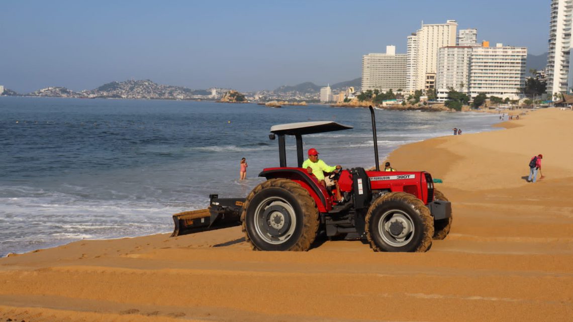 Promotora de playas implementa operativo de vigilancia y limpieza en zona costera