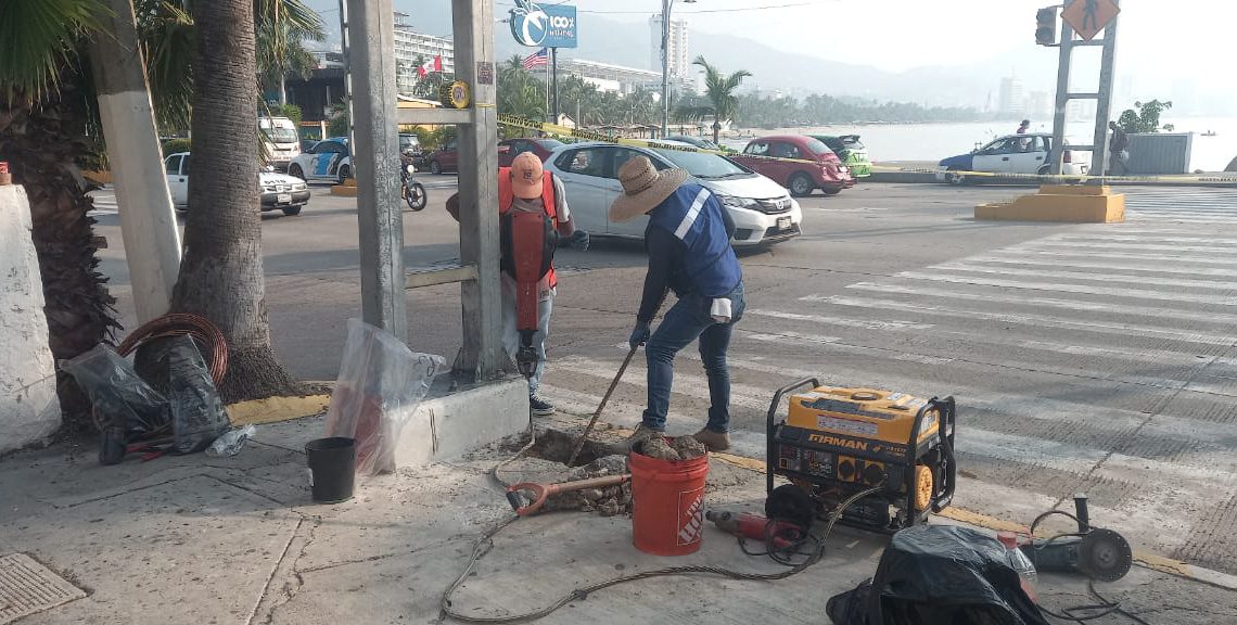 Realiza Coordinación de Movilidad y Transporte trabajos en red de semáforos de la costera