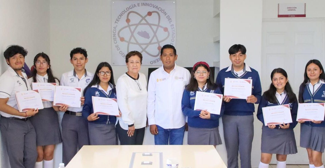 Reconoce el COCYTIEG a estudiantes del CBTis 134 por exitosa culminación del programa Educación Dual