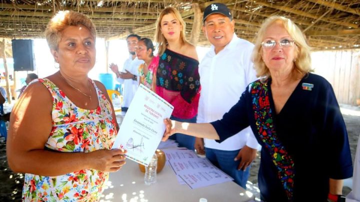SECTUR Guerrero inscribe al RET a prestadores de servicios de playa El Dorado
