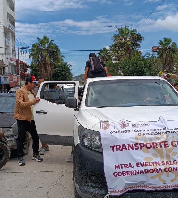 Brindan transporte gratuito organizaciones de transportistas en Acapulco y Chilpancingo ante contingencia