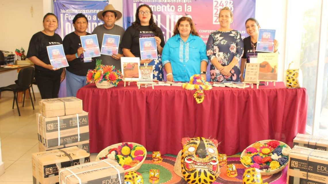 El Gobierno del estado entregó paquetes de acervo literario a participantes del 2do Seminario Estatal de Fomento a la Lectura Leer Transforma