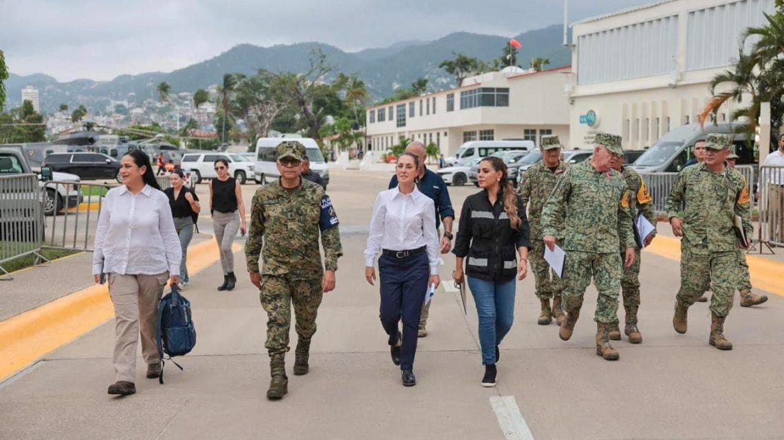 Se reúnen la gobernadora Evelyn Salgado y la presidenta de México, Claudia Sheinbaum para dar seguimiento a la reconstrucción y entrega de ayuda humanitaria en zonas afectadas por el huracán John en Guerrero