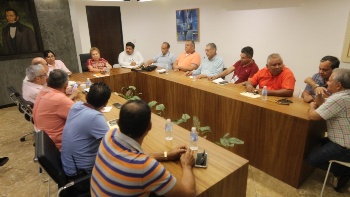 Fortalece Secretaría General de Gobierno diálogo con el sector transportista de Guerrero